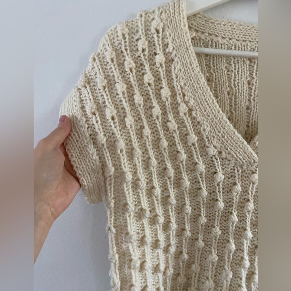 Vintage cream handknit short sleeve sweater - S-M - Picture 2 of 4